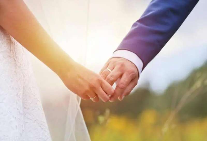 婚姻关系从什么时候算起?深圳离婚代理律师咨询